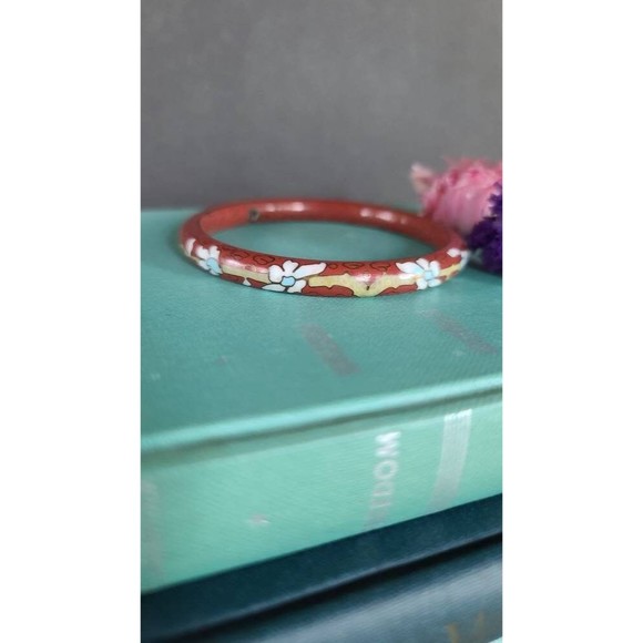 Desert Red Cloisonne Floral Enamel Bangle Bracelet - Picture 2 of 10